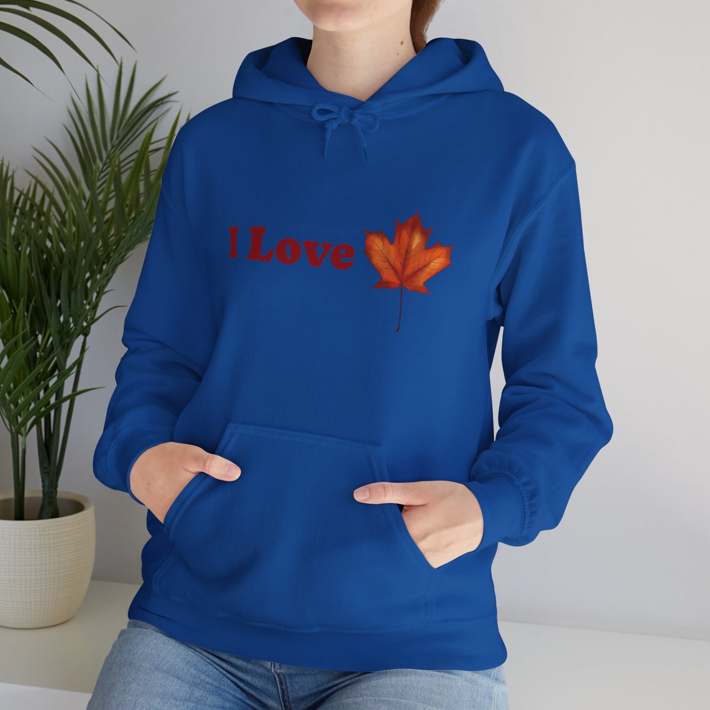 I Love Canada Hoodie - Unisex Heavy Blend™ Sweatshirt